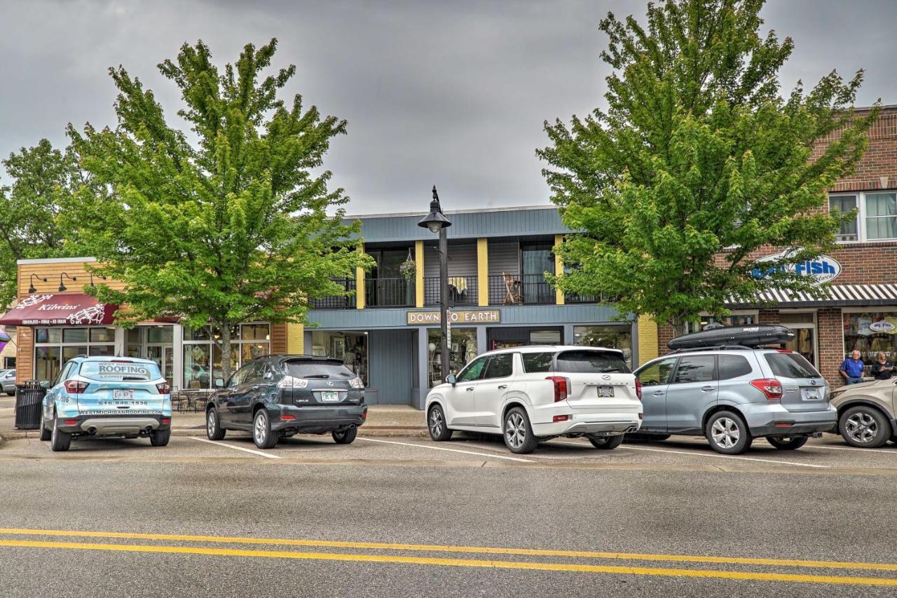 Cute Grand Haven Apartment Walk Downtown Streets! Exterior photo